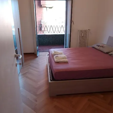 Viale Monza Gorla M1 Lägenhet *