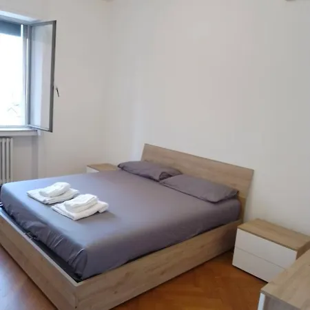 Apartment Viale Monza Gorla M1 *