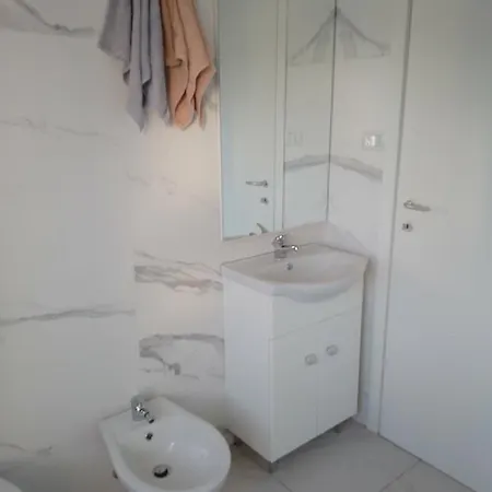 Apartment Viale Monza Gorla M1