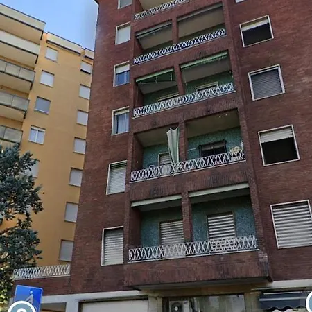 아파트 Viale Monza Gorla M1